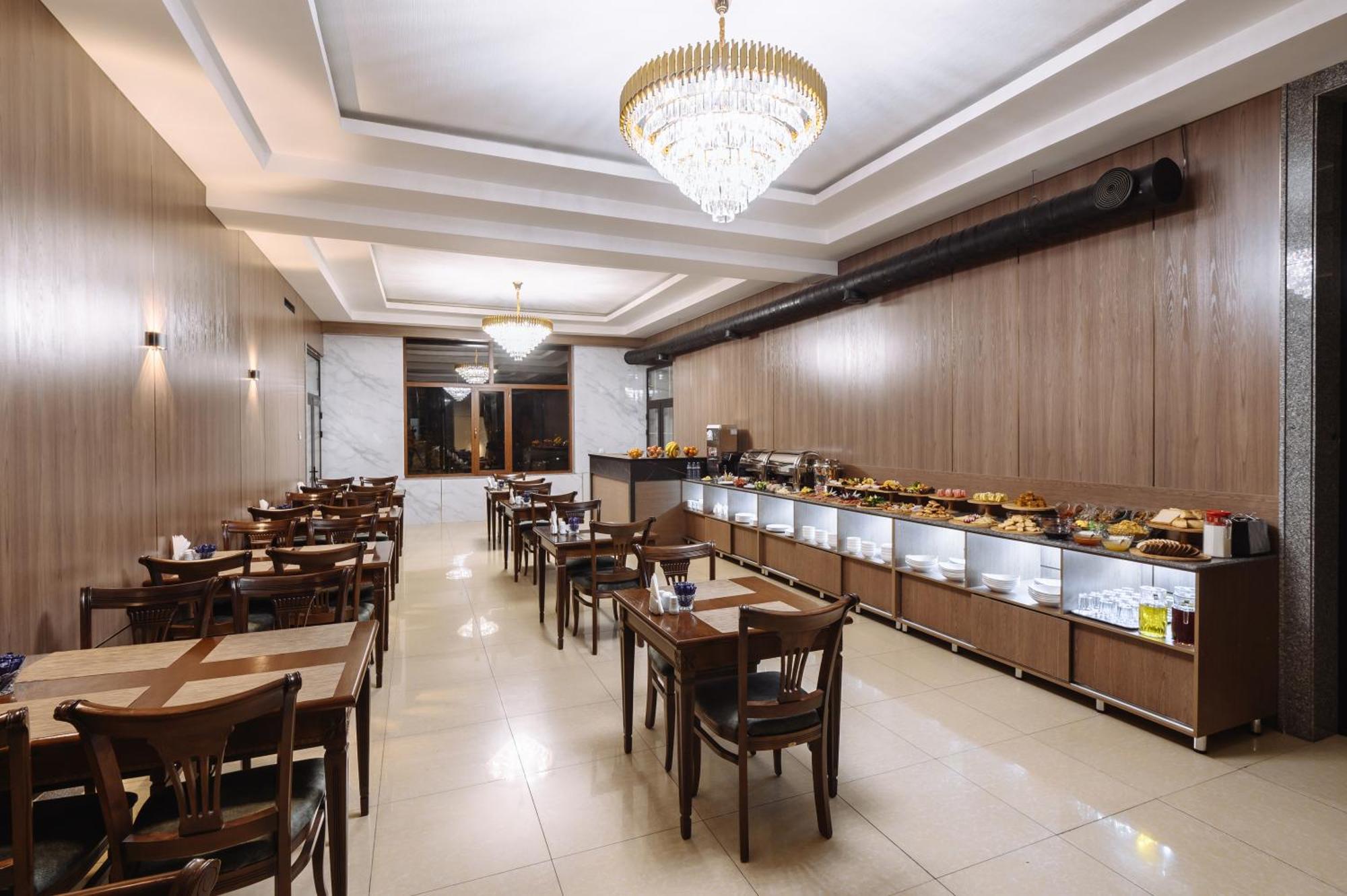 Sofiya Tashkent Hotel Buitenkant foto
